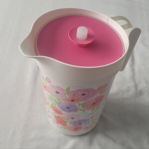 Tupperware Floral Art Of Spring Pitcher with Pink Lid